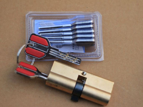 噶尔24小时上门开锁公司